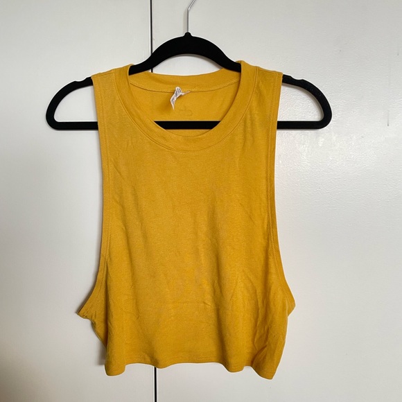 All Yoga cropped muscle tank - Picture 1 of 3